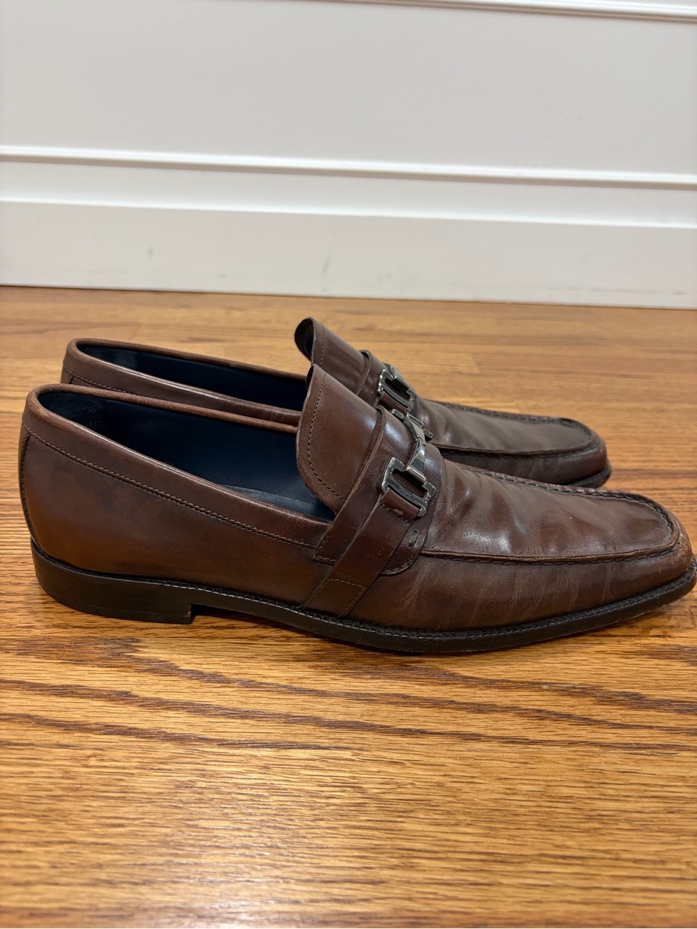 Salvatore Ferragamo Gancini Dinamo Bit Loafers Brown Leather (9D)
